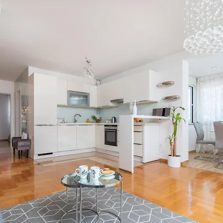 Duplex Deluxe Seaview Διαμέρισμα *